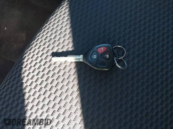 2008 Toyota RAV4 Sport with VIN JTMBD32V686079089, listed as a IAAI auction lot 43478338 with 165,411 mi miles and . Bid and sale history available at DreamBid. Image 11.