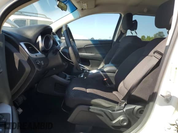 2017 Dodge Journey SE с VIN 3C4PDCAB7HT586733, выставлен на аукционе Copart как лот 84232085 с пробегом 82 136 миль миль и Списание • Salvage title. История ставок и продаж доступна на DreamBid. Изображение 7.