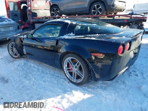 2008 Chevrolet Corvette Z06 с VIN 1G1YY26E285133893, выставлен на аукционе IAAI как лот 41342238 с пробегом 40 900 миль миль и . История ставок и продаж доступна на DreamBid. Изображение 3.