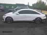 2023 Hyundai Ioniq 6 SEL с VIN KMHM34AC6PA039300, выставлен на аукционе IAAI как лот 43005333 с пробегом 22 813 миль миль и . История ставок и продаж доступна на DreamBid. Изображение 14.