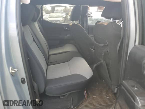 2020 Toyota Tacoma SR5 with VIN 5TFCZ5AN2LX216308, listed as a Copart auction lot 69860245 with 58,698 mi miles and Salvage title. Bid and sale history available at DreamBid. Image 10.