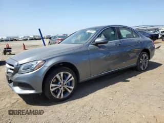 2017 Mercedes-Benz C 350e с VIN 55SWF4HB9HU233747, выставлен на аукционе Copart как лот 71305354 с пробегом 82 978 миль миль и Списание • Salvage title. История ставок и продаж доступна на DreamBid. Изображение 1.