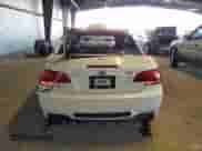 2011 BMW M3 z VIN WBSDX9C50BE399046, wystawiony jako Copart lot #83610864 z przebiegiem Nie podano mil oraz Nie do naprawy • Non repairable. Historia ofert i sprzedaży dostępna na DreamBid. Obrazek 6.