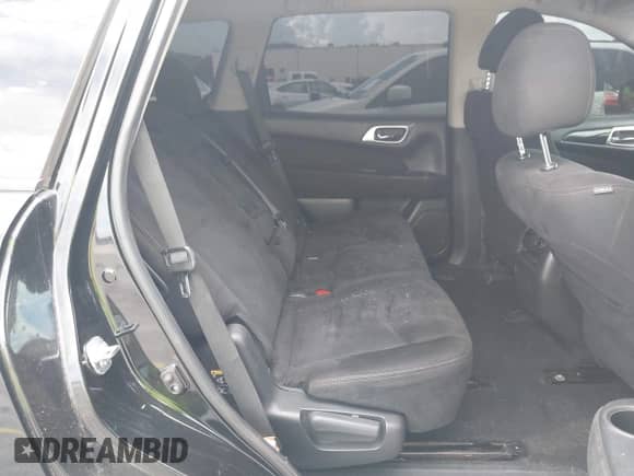 2014 Nissan Pathfinder Platinum z VIN 5N1AR2MN9EC696726, wystawiony jako IAAI lot #43296545 z przebiegiem 141 579 mil mil oraz . Historia ofert i sprzedaży dostępna na DreamBid. Obrazek 8.