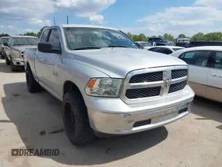 2013 Ram 1500 SLT z VIN 1C6RR6GPXDS649759, wystawiony jako IAAI lot #43317360 z przebiegiem 311 489 mil mil oraz . Historia ofert i sprzedaży dostępna na DreamBid. Obrazek 1.