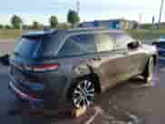 2023 Jeep Grand Cherokee Overland с VIN 1C4RJHDGXP8864365, выставлен на аукционе IAAI как лот 40502141 с пробегом 3 911 миль миль и . История ставок и продаж доступна на DreamBid. Изображение 4.