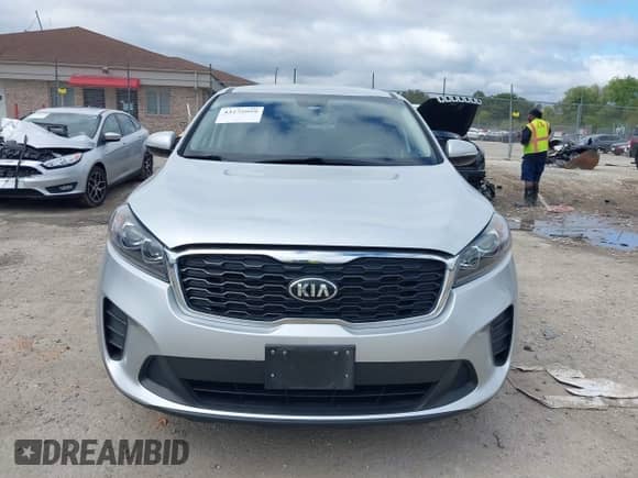 2020 Kia Sorento LX с VIN 5XYPGDA56LG615100, выставлен на аукционе IAAI как лот 43272959 с пробегом 87 258 миль миль и . История ставок и продаж доступна на DreamBid. Изображение 12.
