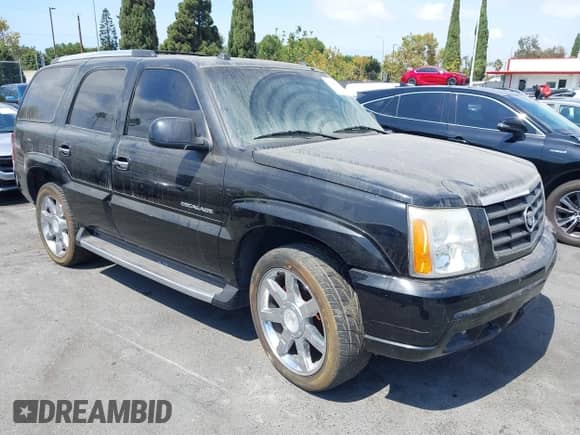 2004 Cadillac Escalade z VIN 1GYEK63N14R234928, wystawiony jako IAAI lot #43195673 z przebiegiem 73 814 mil mil oraz . Historia ofert i sprzedaży dostępna na DreamBid. Obrazek 1.