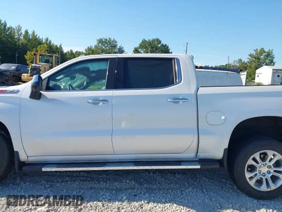 2023 Chevrolet Silverado 1500 LTZ with VIN 3GCUDGED2PG194319, listed as a IAAI auction lot 43112634 with 28,285 mi miles and . Bid and sale history available at DreamBid. Image 13.