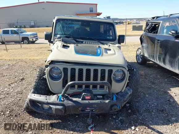 2022 Jeep Wrangler Unlimited Rubicon with VIN 1C4JJXR64NW238262, listed as a IAAI auction lot 41705974 with 31,568 mi miles and . Bid and sale history available at DreamBid. Image 13.