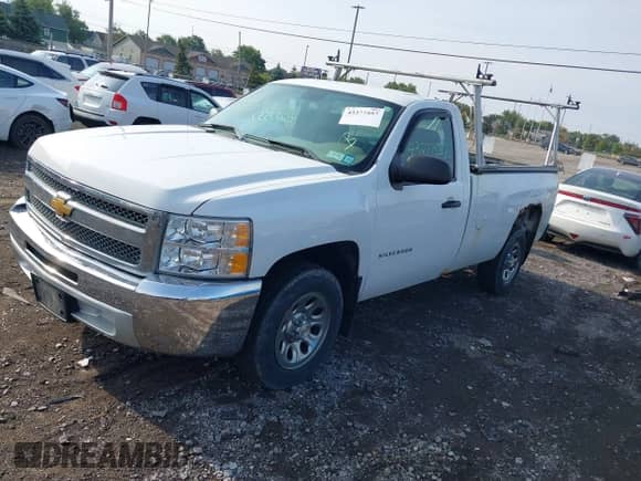 2013 Chevrolet Silverado 1500 Work Truck z VIN 1GCNCPEX3DZ394414, wystawiony jako IAAI lot #43277557 z przebiegiem 155 084 mil mil oraz . Historia ofert i sprzedaży dostępna na DreamBid. Obrazek 17.