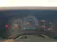 2003 Chevrolet Tahoe Z71 z VIN 1GNEK13Z23R137173, wystawiony jako Copart lot #70393565 z przebiegiem 217 734 mil mil oraz Szkoda całkowita • Salvage title. Historia ofert i sprzedaży dostępna na DreamBid. Obrazek 9.