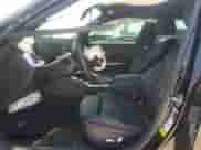 2023 BMW 3 Series 330i z VIN 3MW69FF00P8D23360, wystawiony jako Copart lot #71979715 z przebiegiem Nie podano mil oraz Szkoda całkowita • Salvage title. Historia ofert i sprzedaży dostępna na DreamBid. Obrazek 7.