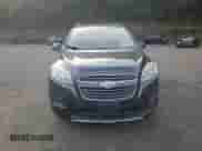 2016 Chevrolet Trax LT z VIN 3GNCJPSBXGL141292, wystawiony jako Copart lot #82136295 z przebiegiem 185 619 mil mil oraz Czysty tytuł • Clean title. Historia ofert i sprzedaży dostępna na DreamBid. Obrazek 5.
