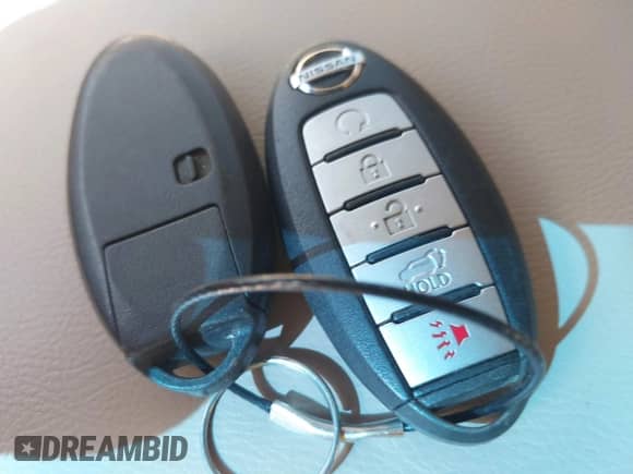 2014 Nissan Pathfinder SL z VIN 5N1AR2MN2EC604761, wystawiony jako IAAI lot #42145059 z przebiegiem 148 811 mil mil oraz . Historia ofert i sprzedaży dostępna na DreamBid. Obrazek 11.