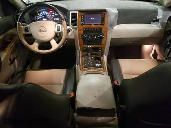2008 Jeep Grand Cherokee Limited с VIN 1J8HR58N48C211145, выставлен на аукционе Copart как лот 70136785 с пробегом 223 863 миль миль и Списание • Salvage title. История ставок и продаж доступна на DreamBid. Изображение 8.