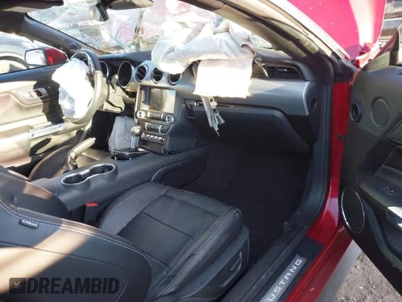 2023 Ford Mustang EcoBoost с VIN 1FA6P8TH0P5113505, выставлен на аукционе IAAI как лот 41330154 с пробегом 13 456 миль миль и . История ставок и продаж доступна на DreamBid. Изображение 5.