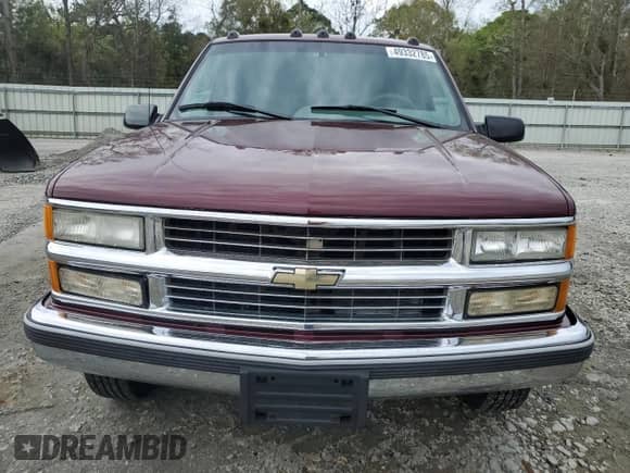 1996 Chevrolet Silverado 3500 with VIN 1GCHC33J4TF013660, listed as a Copart auction lot 49332785 with 104,424 mi miles and Clean title. Bid and sale history available at DreamBid. Image 5.