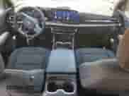 2024 Chevrolet Traverse FWD LS z VIN 1GNEREKS5RJ229389, wystawiony jako Copart lot #55165695 z przebiegiem 10 412 mil mil oraz Szkoda całkowita • Salvage title. Historia ofert i sprzedaży dostępna na DreamBid. Obrazek 8.