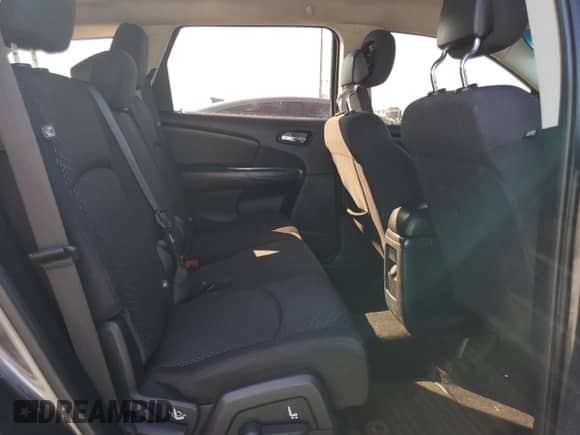 2014 Dodge Journey SE z VIN 3C4PDCAB4ET280147, wystawiony jako Copart lot #89488005 z przebiegiem 151 886 mil mil oraz Szkoda całkowita • Salvage title. Historia ofert i sprzedaży dostępna na DreamBid. Obrazek 11.