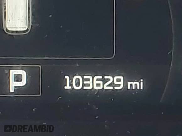 2017 Kia Sorento SXL z VIN 5XYPK4A50HG307359, wystawiony jako IAAI lot #41557669 z przebiegiem 103 629 mil mil oraz . Historia ofert i sprzedaży dostępna na DreamBid. Obrazek 15.