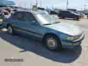 1990 Honda Accord с VIN JHMCB7664LC081971, выставлен на аукционе Copart как лот 71006085 с пробегом 234 381 миль миль и Списание • Salvage title. История ставок и продаж доступна на DreamBid. Изображение 4.