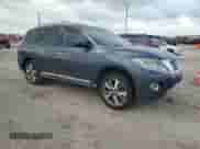 2013 Nissan Pathfinder SV with VIN 5N1AR2MN1DC656283, listed as a Copart auction lot 87463375 with 228,948 mi miles and Salvage title. Bid and sale history available at DreamBid. Image 4.