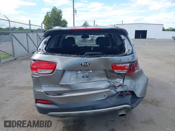 2018 Kia Sorento EX with VIN 5XYPHDA50JG422256, listed as a IAAI auction lot 43091121 with 60,364 mi miles and . Bid and sale history available at DreamBid. Image 16.