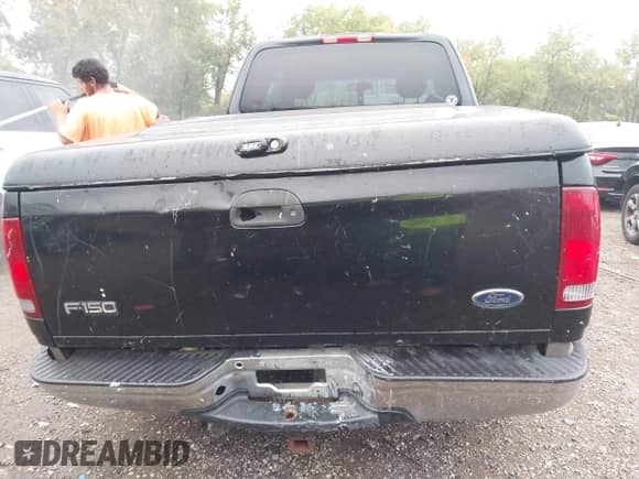 2001 Ford F-150 XL с VIN 1FTRX18LX1NB92409, выставлен на аукционе IAAI как лот 43277710 с пробегом 199 063 миль миль и . История ставок и продаж доступна на DreamBid. Изображение 16.