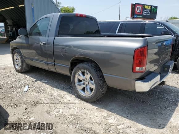 2004 Dodge 1500 SLT z VIN 1D7HA16D94J198888, wystawiony jako Copart lot #65046655 z przebiegiem 183 860 mil mil oraz Szkoda całkowita • Salvage title. Historia ofert i sprzedaży dostępna na DreamBid. Obrazek 2.