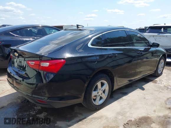 2022 Chevrolet Malibu LS с VIN 1G1ZB5ST5NF195760, выставлен на аукционе IAAI как лот 42949390 с пробегом 74 885 миль миль и . История ставок и продаж доступна на DreamBid. Изображение 4.