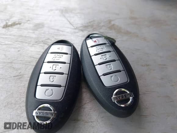 2013 Nissan Pathfinder S z VIN 5N1AR2MNXDC672627, wystawiony jako IAAI lot #42854748 z przebiegiem 142 901 mil mil oraz . Historia ofert i sprzedaży dostępna na DreamBid. Obrazek 11.