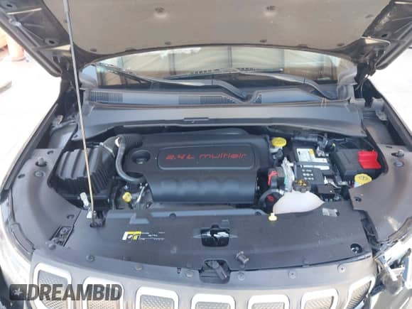 2022 Jeep Compass Latitude Lux с VIN 3C4NJDFB8NT127866, выставлен на аукционе IAAI как лот 41859265 с пробегом 29 005 миль миль и . История ставок и продаж доступна на DreamBid. Изображение 10.