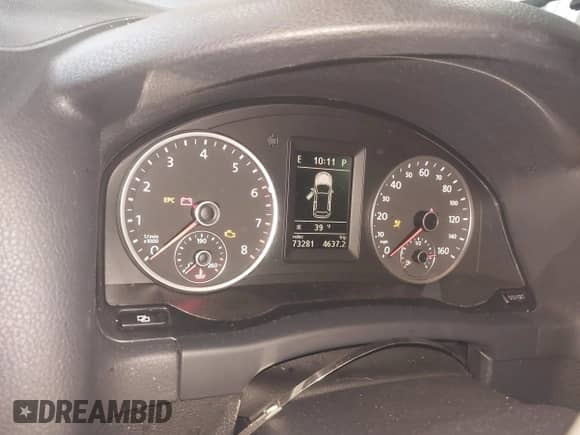 2011 Volkswagen Tiguan S с VIN WVGAV7AX4BW550453, выставлен на аукционе IAAI как лот 41598664 с пробегом 73 281 миль миль и . История ставок и продаж доступна на DreamBid. Изображение 15.