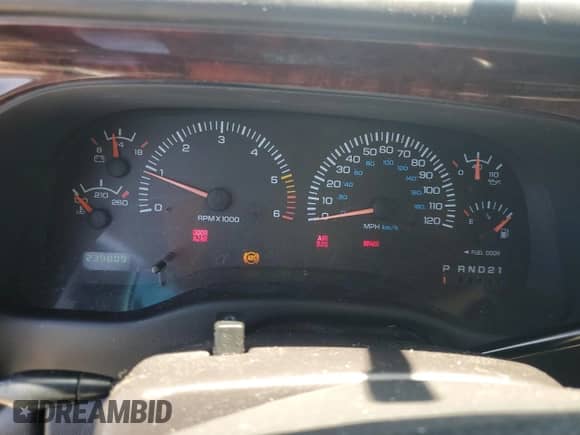 2000 Dodge Durango with VIN 1B4HS28Z2YF209533, listed as a Copart auction lot 58755995 with 239,809 mi miles and Salvage title. Bid and sale history available at DreamBid. Image 9.