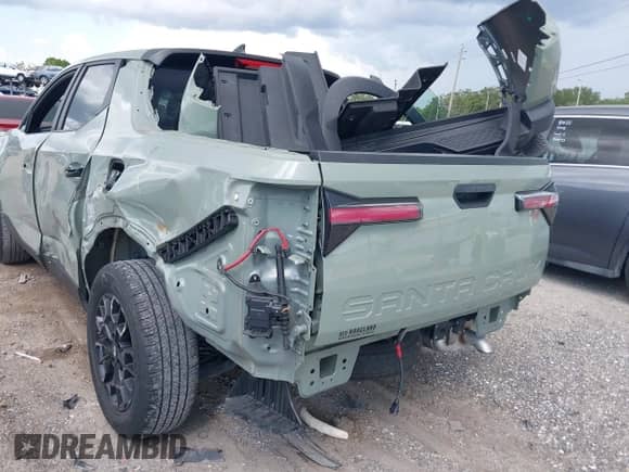 2023 Hyundai Santa Cruz SE с VIN 5NTJA4AE2PH043675, выставлен на аукционе IAAI как лот 42589673 с пробегом 46 874 миль миль и . История ставок и продаж доступна на DreamBid. Изображение 18.