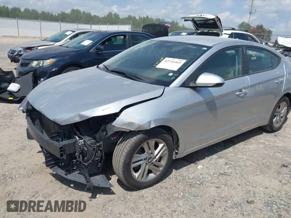 2019 Hyundai Elantra Limited z VIN KMHD84LF1KU769096, wystawiony jako IAAI lot #42754465 z przebiegiem 156 745 mil mil oraz . Historia ofert i sprzedaży dostępna na DreamBid. Obrazek 17.