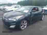 2012 Hyundai Veloster w/Red Int z VIN KMHTC6AD9CU053040, wystawiony jako IAAI lot #43019473 z przebiegiem 119 510 mil mil oraz . Historia ofert i sprzedaży dostępna na DreamBid. Obrazek 17.