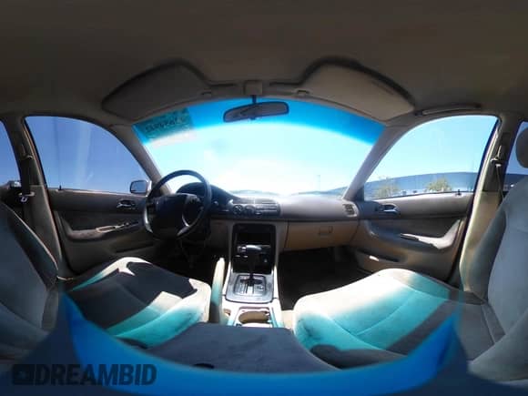 1995 Honda Accord LX с VIN 1HGCD5634SA057428, выставлен на аукционе IAAI как лот 42654942 с пробегом 179 898 миль миль и . История ставок и продаж доступна на DreamBid. Изображение 18.