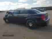 2010 Chrysler 300 C Hemi с VIN 2C3CA6CT7AH154175, выставлен на аукционе Copart как лот 55803785 с пробегом 171 451 миль миль и Списание • Salvage title. История ставок и продаж доступна на DreamBid. Изображение 2.