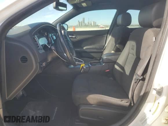 2013 Dodge Charger SE z VIN 2C3CDXBG2DH678081, wystawiony jako Copart lot #89198485 z przebiegiem 151 572 mil mil oraz Szkoda całkowita • Salvage title. Historia ofert i sprzedaży dostępna na DreamBid. Obrazek 7.