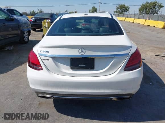 2019 Mercedes-Benz C 300 с VIN 55SWF8DB6KU287656, выставлен на аукционе IAAI как лот 42754004 с пробегом 66 579 миль миль и . История ставок и продаж доступна на DreamBid. Изображение 16.
