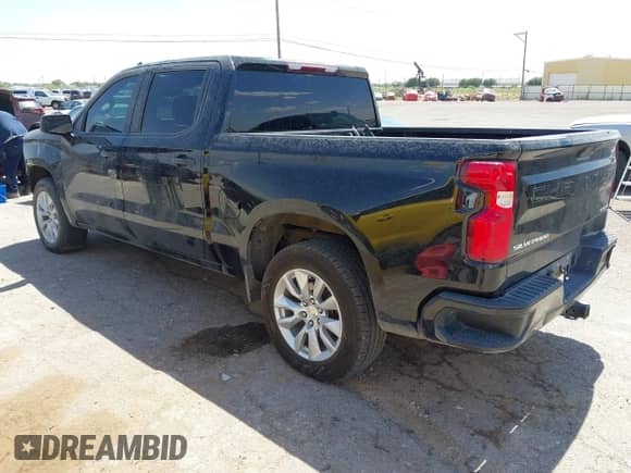2022 Chevrolet Silverado 1500 Custom z VIN 3GCPWBEK8NG179247, wystawiony jako IAAI lot #42100165 z przebiegiem 90 048 mil mil oraz . Historia ofert i sprzedaży dostępna na DreamBid. Obrazek 3.