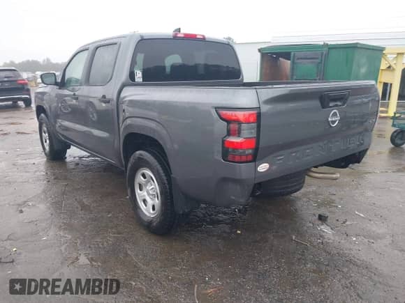 2022 Nissan Frontier S z VIN 1N6ED1EK4NN690661, wystawiony jako IAAI lot #42497086 z przebiegiem 27 414 mil mil oraz . Historia ofert i sprzedaży dostępna na DreamBid. Obrazek 3.