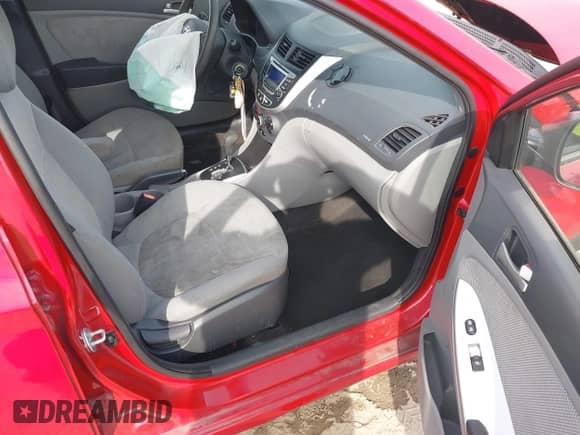 2014 Hyundai Accent GS с VIN KMHCT5AEXEU166890, выставлен на аукционе IAAI как лот 43489303 с пробегом 109 301 миль миль и . История ставок и продаж доступна на DreamBid. Изображение 5.