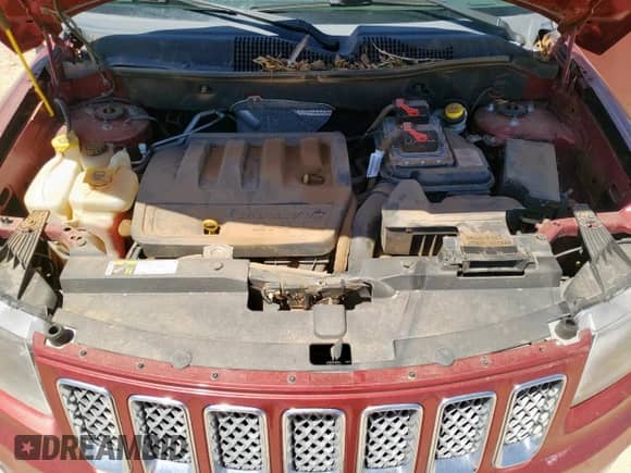 2016 Jeep Compass Latitude z VIN 1C4NJCEB5GD582565, wystawiony jako Copart lot #56699155 z przebiegiem 77 749 mil mil oraz Szkoda całkowita • Salvage title. Historia ofert i sprzedaży dostępna na DreamBid. Obrazek 12.