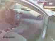 2007 Toyota Camry CE z VIN 4T1BE46K27U138440, wystawiony jako IAAI lot #43471291 z przebiegiem 202 229 mil mil oraz . Historia ofert i sprzedaży dostępna na DreamBid. Obrazek 5.