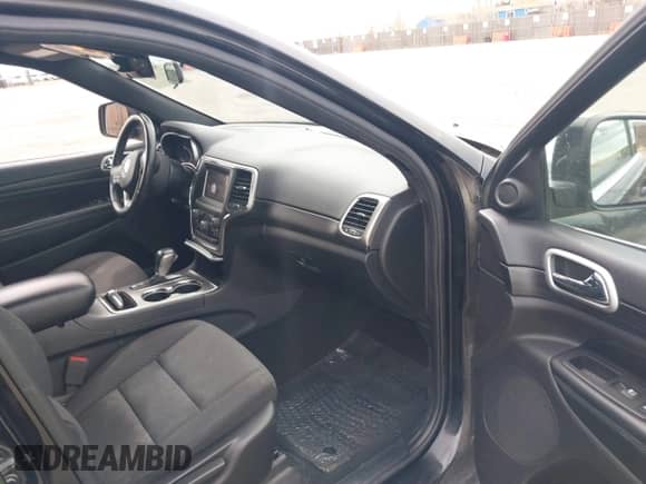 2020 Jeep Grand Cherokee Laredo E с VIN 1C4RJFAG6LC138485, выставлен на аукционе IAAI как лот 41877670 с пробегом 126 317 миль миль и . История ставок и продаж доступна на DreamBid. Изображение 5.
