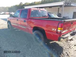 2004 Chevrolet Silverado 1500 Z71 z VIN 2GCEK13T941326949, wystawiony jako IAAI lot #43480012 z przebiegiem 321 825 mil mil oraz . Historia ofert i sprzedaży dostępna na DreamBid. Obrazek 3.