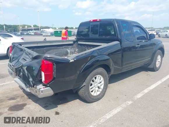 2014 Nissan Frontier SV z VIN 1N6AD0CU1EN749937, wystawiony jako IAAI lot #42792826 z przebiegiem 73 032 mil mil oraz . Historia ofert i sprzedaży dostępna na DreamBid. Obrazek 4.